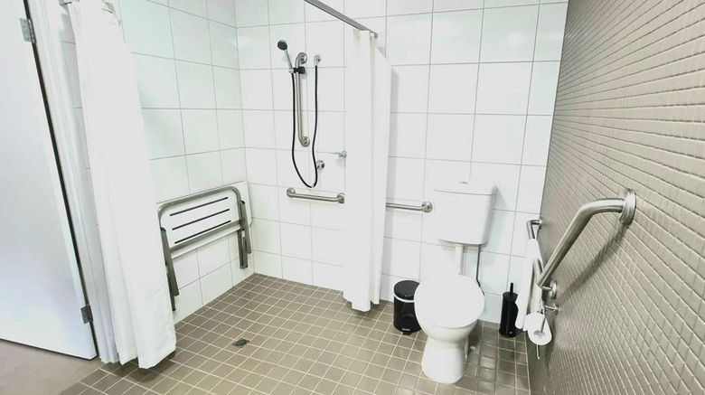 <b>Hudson Parap Room</b>. Images powered by <a href="https://iceportal.shijigroup.com/" title="IcePortal" target="_blank">IcePortal</a>.