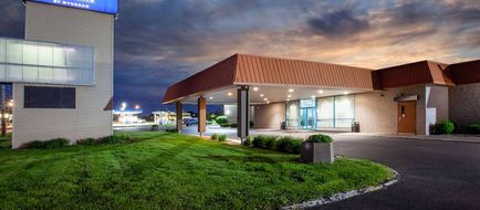 Baymont by Wyndham Northwood Exterior