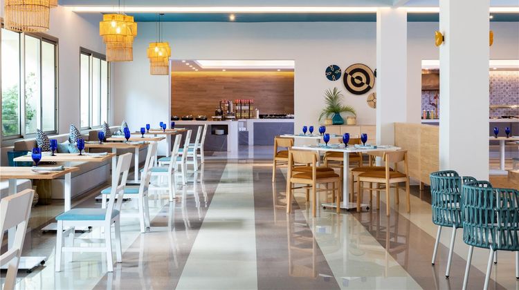 Dreams Puerto Morelos Resort and Spa Restaurant