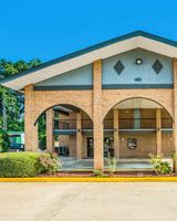 Americas Best Value Inn Stockbridge