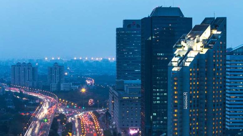 <b>Radisson Collection Hotel Yangtze Exterior</b>. Images powered by <a href="https://iceportal.shijigroup.com/" title="IcePortal" target="_blank">IcePortal</a>.