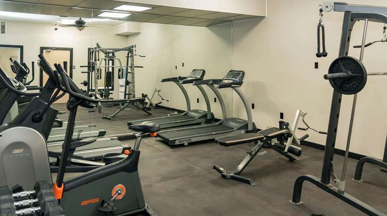 <b>Econo Lodge Inn and Suites Medicine Hat Health</b>. Images powered by <a href="https://iceportal.shijigroup.com/" title="IcePortal" target="_blank">IcePortal</a>.