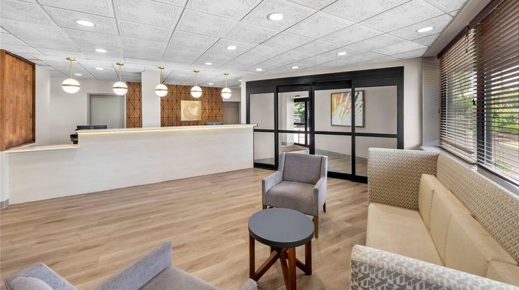 Comfort Inn Lobby