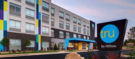 Tru by Hilton Lithia Springs Exterior