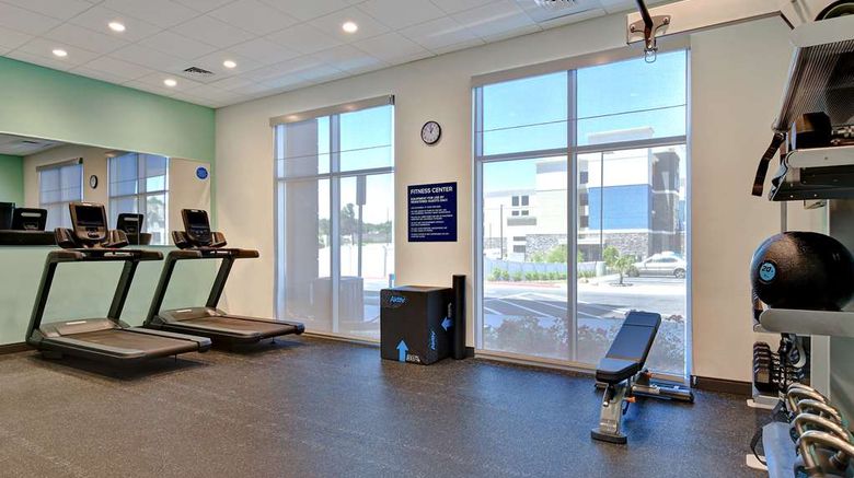 <b>Tru by Hilton Lithia Springs Health</b>. Images powered by <a href="https://iceportal.shijigroup.com/" title="IcePortal" target="_blank">IcePortal</a>.