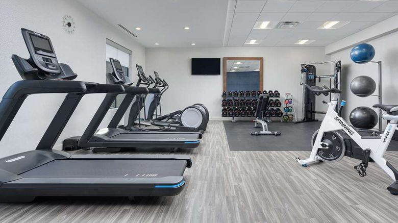 <b>Hampton Inn Ashland City Health</b>. Images powered by <a href="https://iceportal.shijigroup.com/" title="IcePortal" target="_blank">IcePortal</a>.
