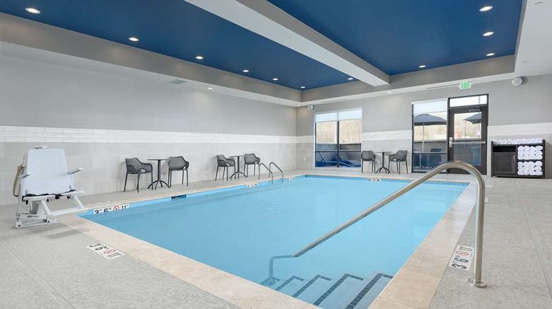 <b>Hampton Inn Ashland City Pool</b>. Images powered by <a href="https://iceportal.shijigroup.com/" title="IcePortal" target="_blank">IcePortal</a>.