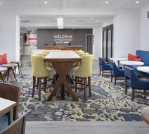 Hampton Inn Ashland City Lobby