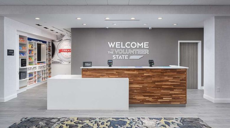 <b>Hampton Inn Ashland City Lobby</b>. Images powered by <a href="https://iceportal.shijigroup.com/" title="IcePortal" target="_blank">IcePortal</a>.