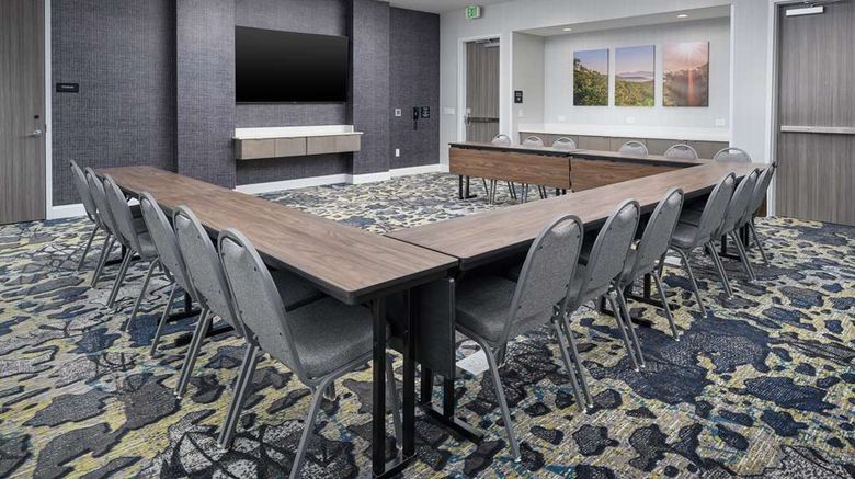 <b>Hampton Inn Ashland City Meeting</b>. Images powered by <a href="https://iceportal.shijigroup.com/" title="IcePortal" target="_blank">IcePortal</a>.