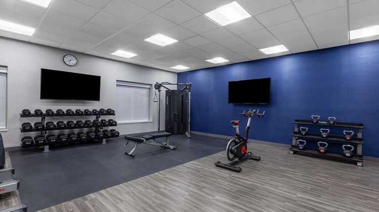 Hampton Inn & Suites Bloomfield Hills Health