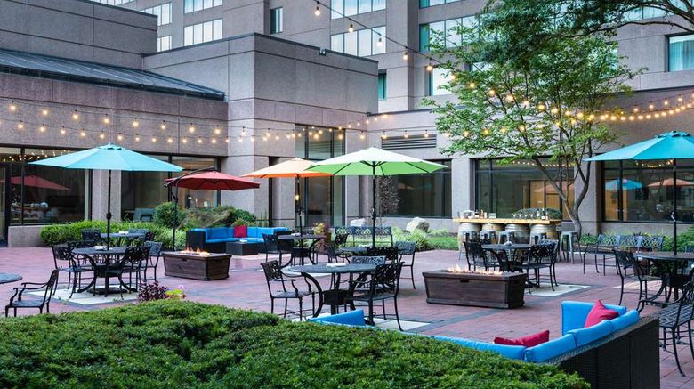 <b>Hilton Fairfax Exterior</b>. Images powered by <a href="https://iceportal.shijigroup.com/" title="IcePortal" target="_blank">IcePortal</a>.