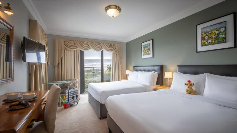 <b>Shoreline Hotel, Ascend Hotel Collection Room</b>. Images powered by <a href="https://iceportal.shijigroup.com/" title="IcePortal" target="_blank">IcePortal</a>.