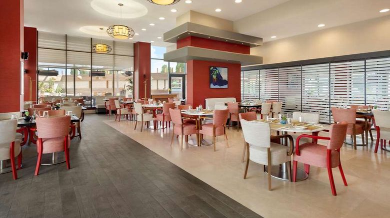 <b>Ramada Plaza by Wyndham Eskisehir Restaurant</b>. Images powered by <a href="https://iceportal.shijigroup.com/" title="IcePortal" target="_blank">IcePortal</a>.