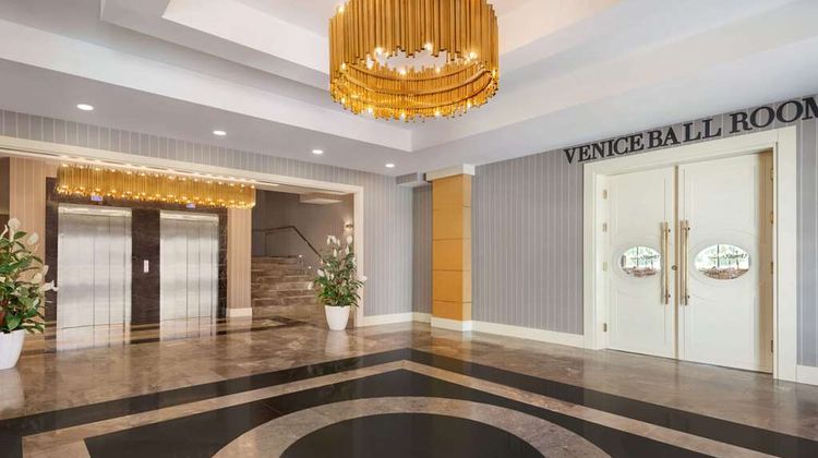 Ramada Plaza by Wyndham Eskisehir Ballroom