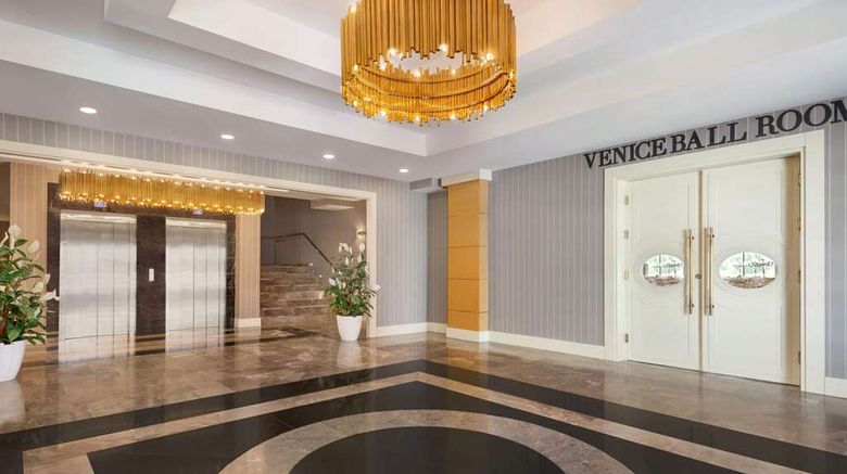 <b>Ramada Plaza by Wyndham Eskisehir Ballroom</b>. Images powered by <a href="https://iceportal.shijigroup.com/" title="IcePortal" target="_blank">IcePortal</a>.