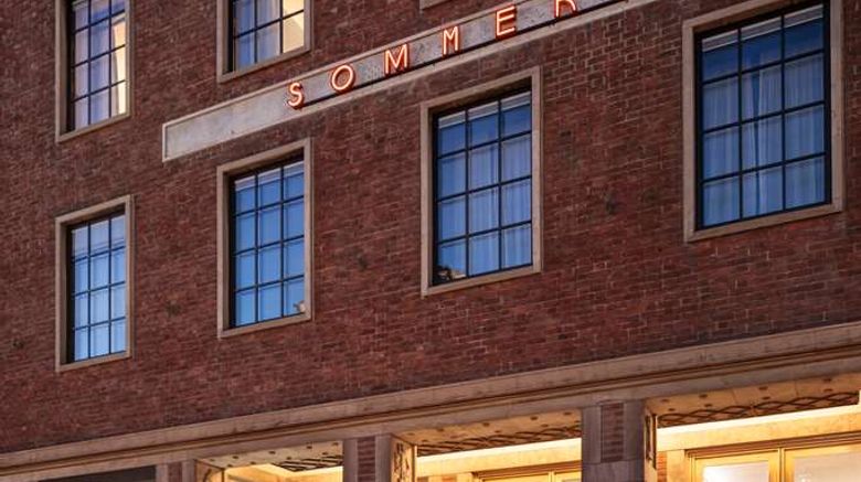 <b>Sommerro Exterior</b>. Images powered by <a href="https://iceportal.shijigroup.com/" title="IcePortal" target="_blank">IcePortal</a>.