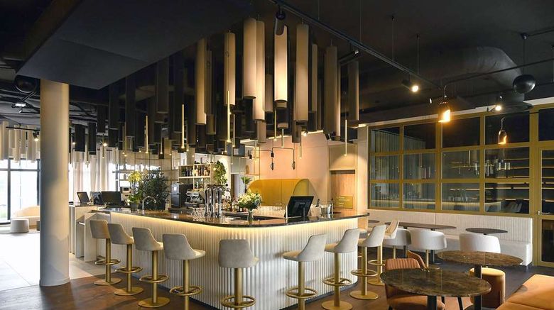 <b>Golden Tulip Reims Restaurant</b>. Images powered by <a href="https://iceportal.shijigroup.com/" title="IcePortal" target="_blank">IcePortal</a>.