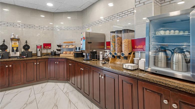 <b>Best Western Plus North at Pyramids Restaurant</b>. Images powered by <a href="https://iceportal.shijigroup.com/" title="IcePortal" target="_blank">IcePortal</a>.