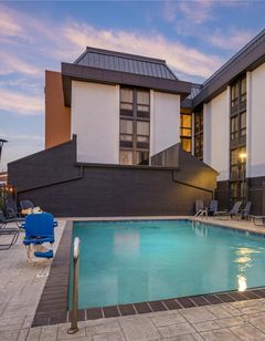 Best Western Plus North at Pyramids