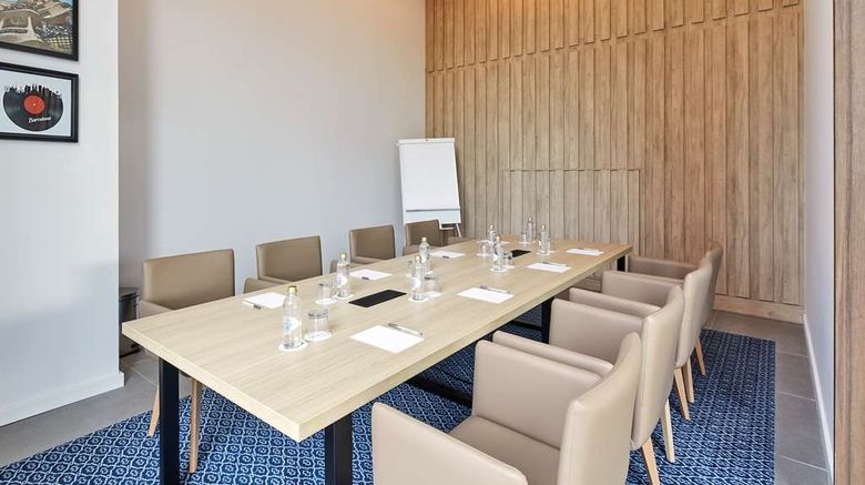 <b>Hampton Barcelona Fira Gran Via Meeting</b>. Images powered by <a href="https://iceportal.shijigroup.com/" title="IcePortal" target="_blank">IcePortal</a>.