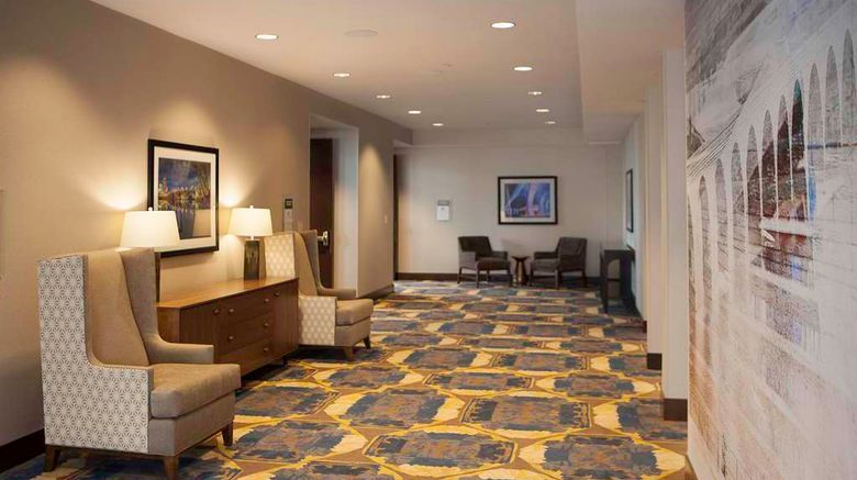 <b>Hilton Garden Inn University Area Meeting</b>. Images powered by <a href="https://iceportal.shijigroup.com/" title="IcePortal" target="_blank">IcePortal</a>.