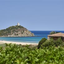 Baia di Chia Resort Sardinia, Curio Coll