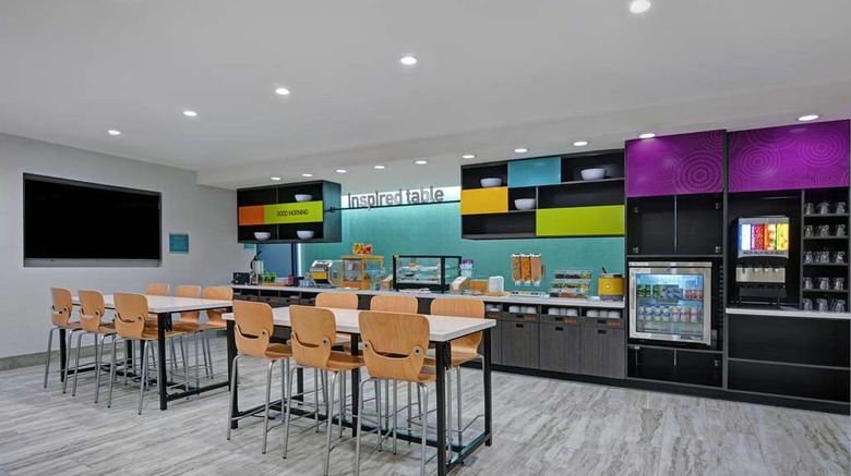 <b>Home2 Suites by Hilton Bentonville Restaurant</b>. Images powered by <a href="https://iceportal.shijigroup.com/" title="IcePortal" target="_blank">IcePortal</a>.