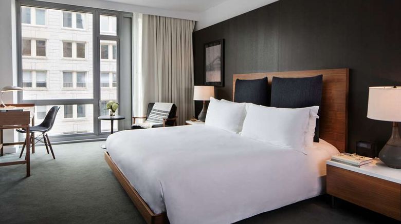 <b>Smyth Tribeca Room</b>. Images powered by <a href="https://iceportal.shijigroup.com/" title="IcePortal" target="_blank">IcePortal</a>.