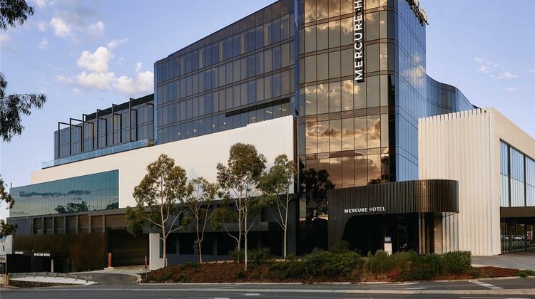Mercure Melbourne Doncaster Exterior
