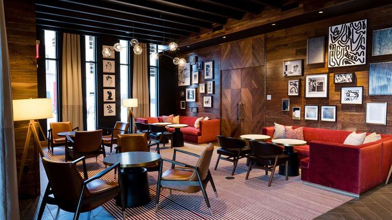 <b>Cambria Hotel Boston Somerville Lobby</b>. Images powered by <a href="https://iceportal.shijigroup.com/" title="IcePortal" target="_blank">IcePortal</a>.