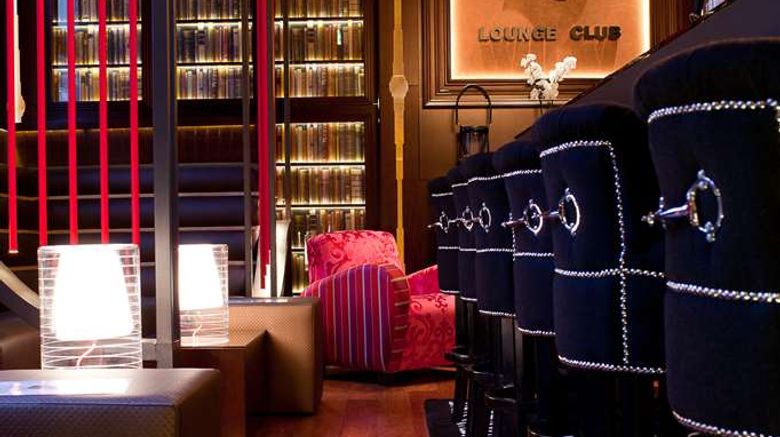 <b>Hotel Drake Longchamp Restaurant</b>. Images powered by <a href="https://iceportal.shijigroup.com/" title="IcePortal" target="_blank">IcePortal</a>.