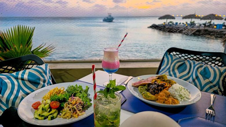 <b>Divi Flamingo Beach Resort & Casino Restaurant</b>. Images powered by <a href="https://iceportal.shijigroup.com/" title="IcePortal" target="_blank">IcePortal</a>.