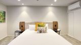 Wyndham Garden Christchurch Room