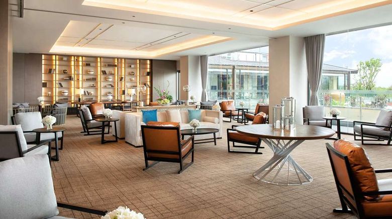 <b>Wyndham Grand Royal Hotel Jinlin Lijiang Ballroom</b>. Images powered by <a href="https://iceportal.shijigroup.com/" title="IcePortal" target="_blank">IcePortal</a>.