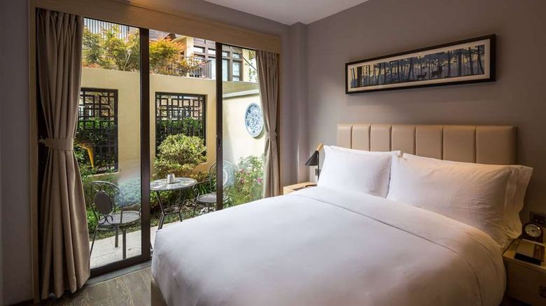 <b>Wyndham Grand Royal Hotel Jinlin Lijiang Room</b>. Images powered by <a href="https://iceportal.shijigroup.com/" title="IcePortal" target="_blank">IcePortal</a>.