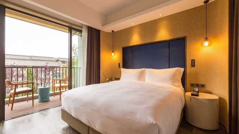 <b>Wyndham Grand Royal Hotel Jinlin Lijiang Suite</b>. Images powered by <a href="https://iceportal.shijigroup.com/" title="IcePortal" target="_blank">IcePortal</a>.