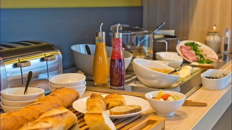 NOMAD Hotel Paris Roissy CDG Airport Restaurant
