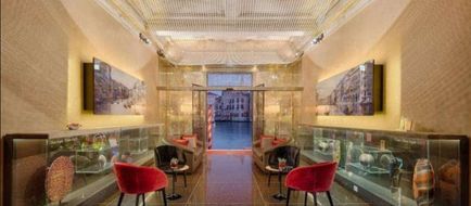 Palazzo Barocci Lobby