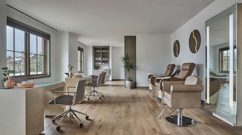 <b>Montage Big Sky Spa</b>. Images powered by <a href="https://iceportal.shijigroup.com/" title="IcePortal" target="_blank">IcePortal</a>.