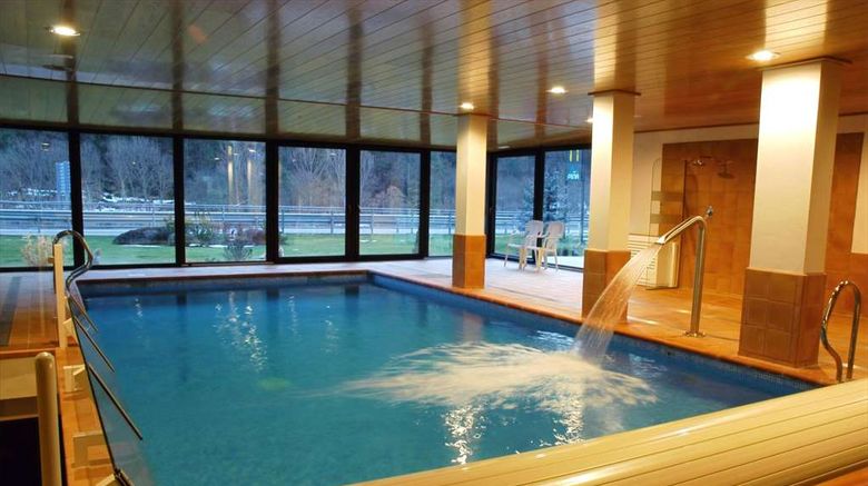 <b>Hotel & Restaurante Penha Pool</b>. Images powered by <a href="https://iceportal.shijigroup.com/" title="IcePortal" target="_blank">IcePortal</a>.