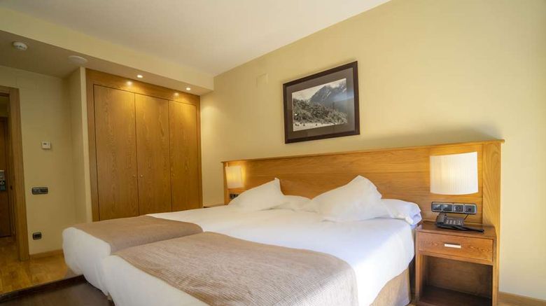 <b>Hotel & Restaurante Penha Room</b>. Images powered by <a href="https://iceportal.shijigroup.com/" title="IcePortal" target="_blank">IcePortal</a>.