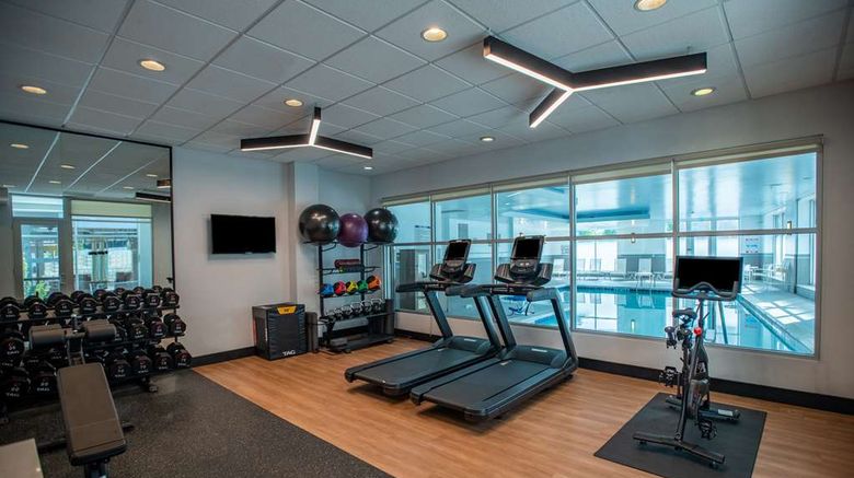 <b>DoubleTree by Hilton Asheville Downtown Health</b>. Images powered by <a href="https://iceportal.shijigroup.com/" title="IcePortal" target="_blank">IcePortal</a>.