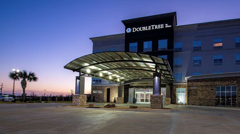 DoubleTree by Hilton Lake Charles W Exterior. Images powered by <a href="https://iceportal.shijigroup.com" target="_blank" rel="noopener">Ice Portal</a>.