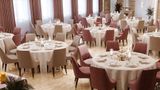 Ramada by Wyndham Astana Meeting