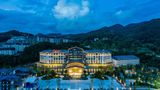 <b>Ramada by Wyndham Zengjiashan Resort Exterior</b>. Images powered by <a href="https://iceportal.shijigroup.com/" title="IcePortal" target="_blank">IcePortal</a>.
