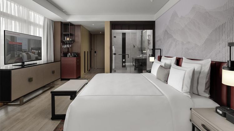 Swissotel Clark Room