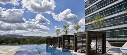 Swissotel Clark Exterior