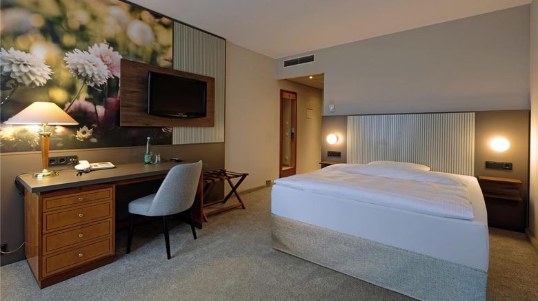 <b>Mercure Hotel Gera City Room</b>. Images powered by <a href="https://iceportal.shijigroup.com/" title="IcePortal" target="_blank">IcePortal</a>.