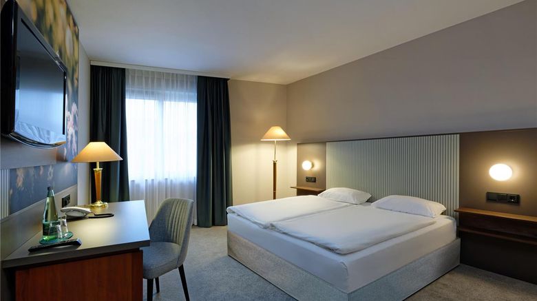 <b>Mercure Hotel Gera City Room</b>. Images powered by <a href="https://iceportal.shijigroup.com/" title="IcePortal" target="_blank">IcePortal</a>.
